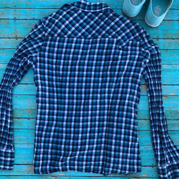 {vans} plaid long sleeve button-up - Picture 6 of 6